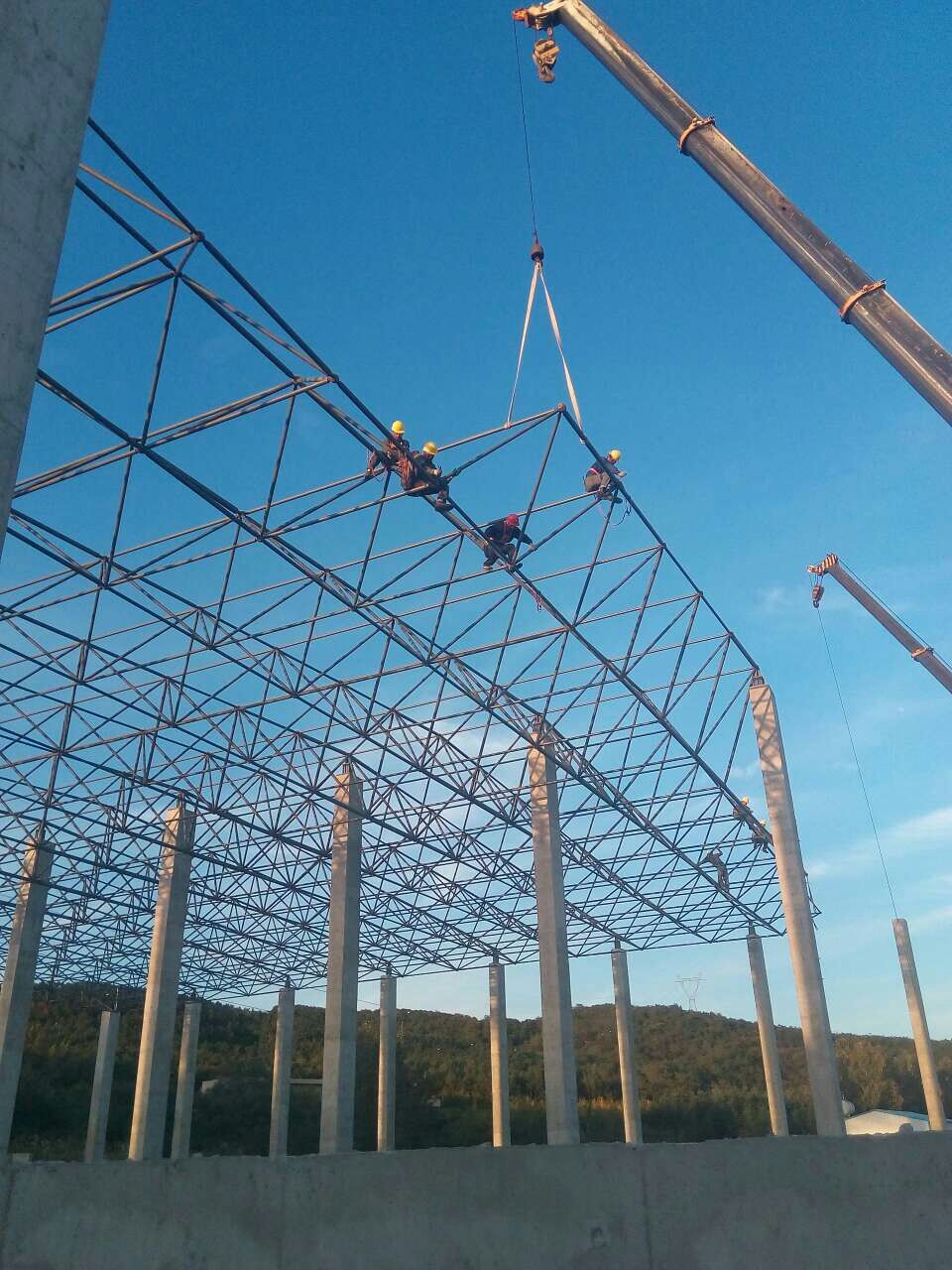 湘潭汪清物流园网架